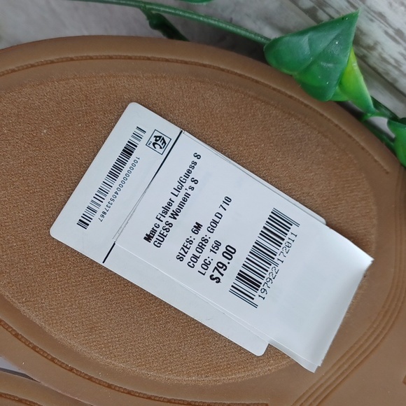 Guess Shay Sandals NIB - Picture 6 of 7